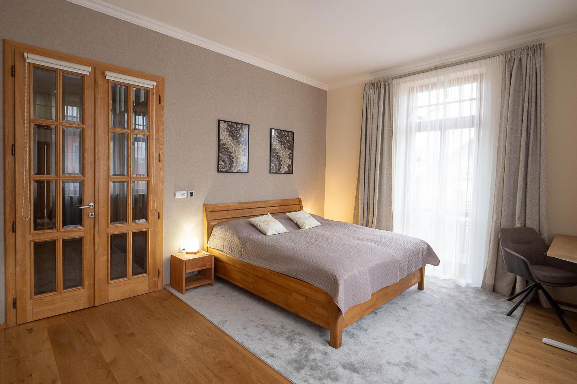 Executive 2-Bdrm Central Suite Усти-над-Лабем Экстерьер фото